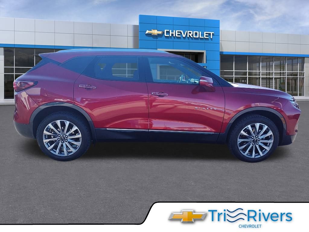 Used 2023 Chevrolet Blazer Premier AWD/4WD image 6