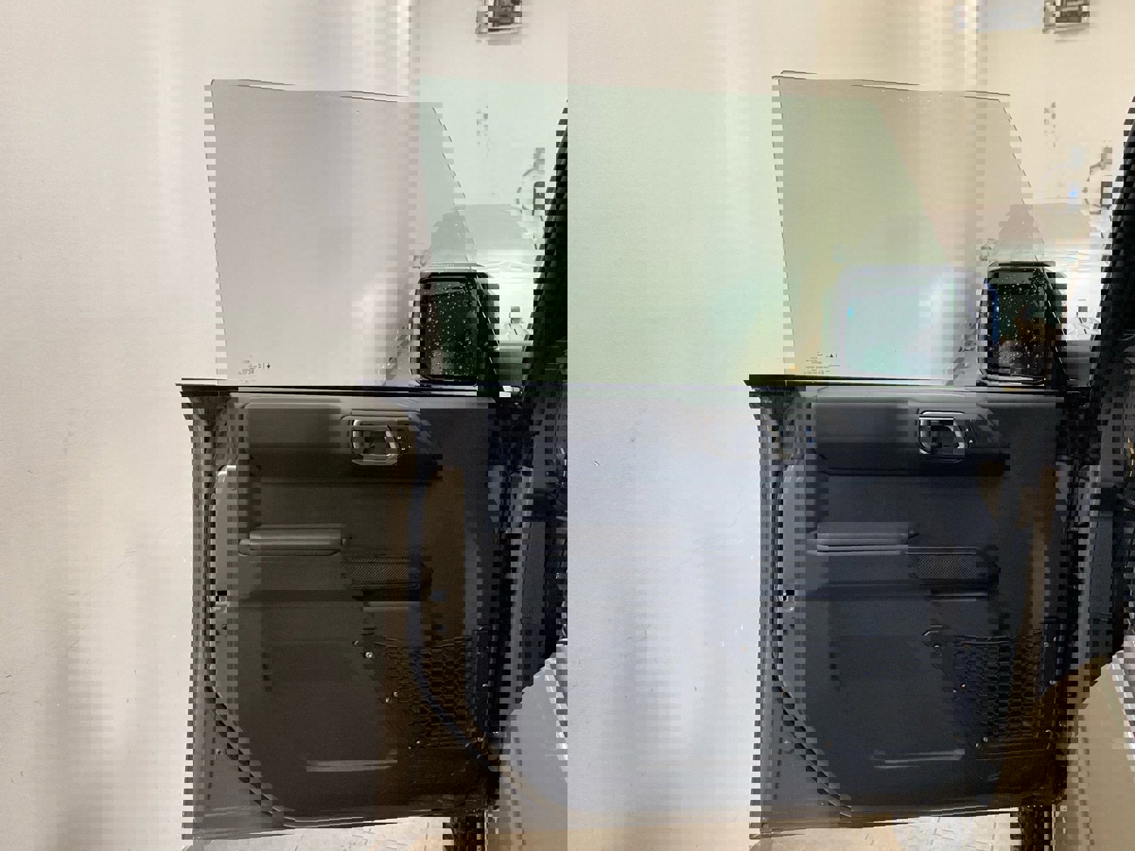 New 2026 Ford Bronco Badlands image 14