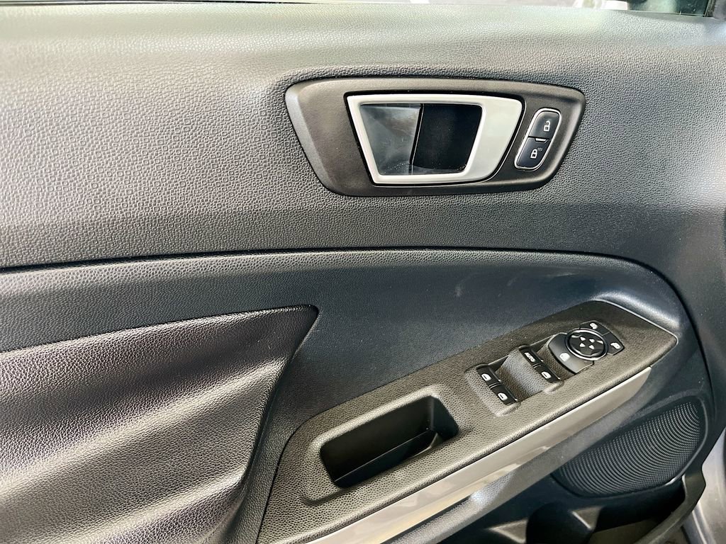 Used 2018 Ford EcoSport Titanium FWD image 18