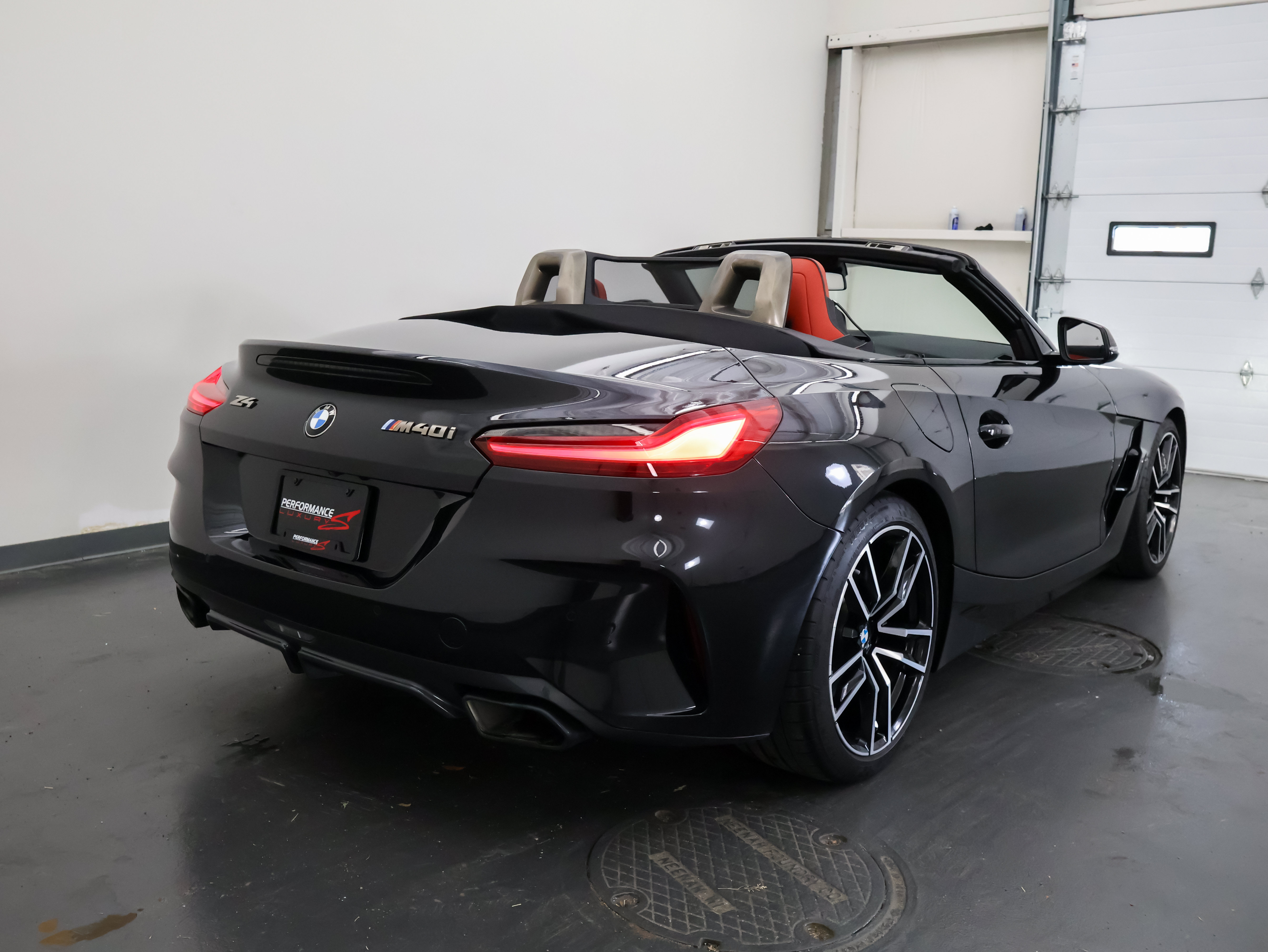 Used 2020 BMW Z4 M40i w/ Executive Package RWD image 4