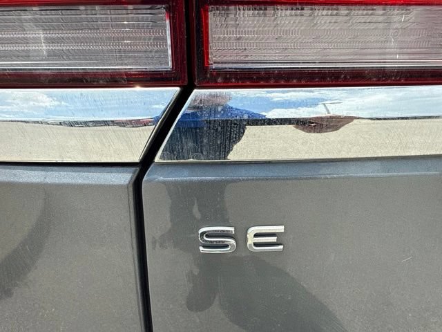 Used 2022 Volkswagen Atlas SE AWD/4WD image 6
