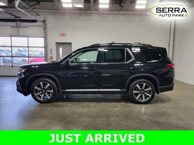 Used 2023 Honda Pilot Touring image 8