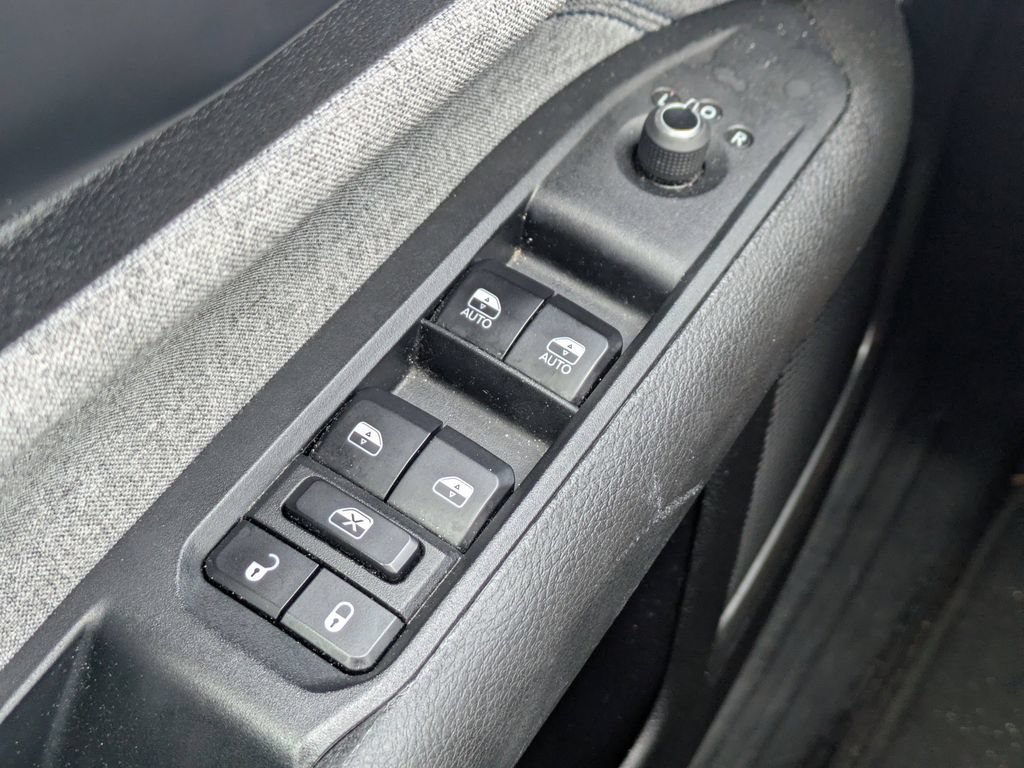 Used 2023 Jeep Compass Sport AWD/4WD image 22