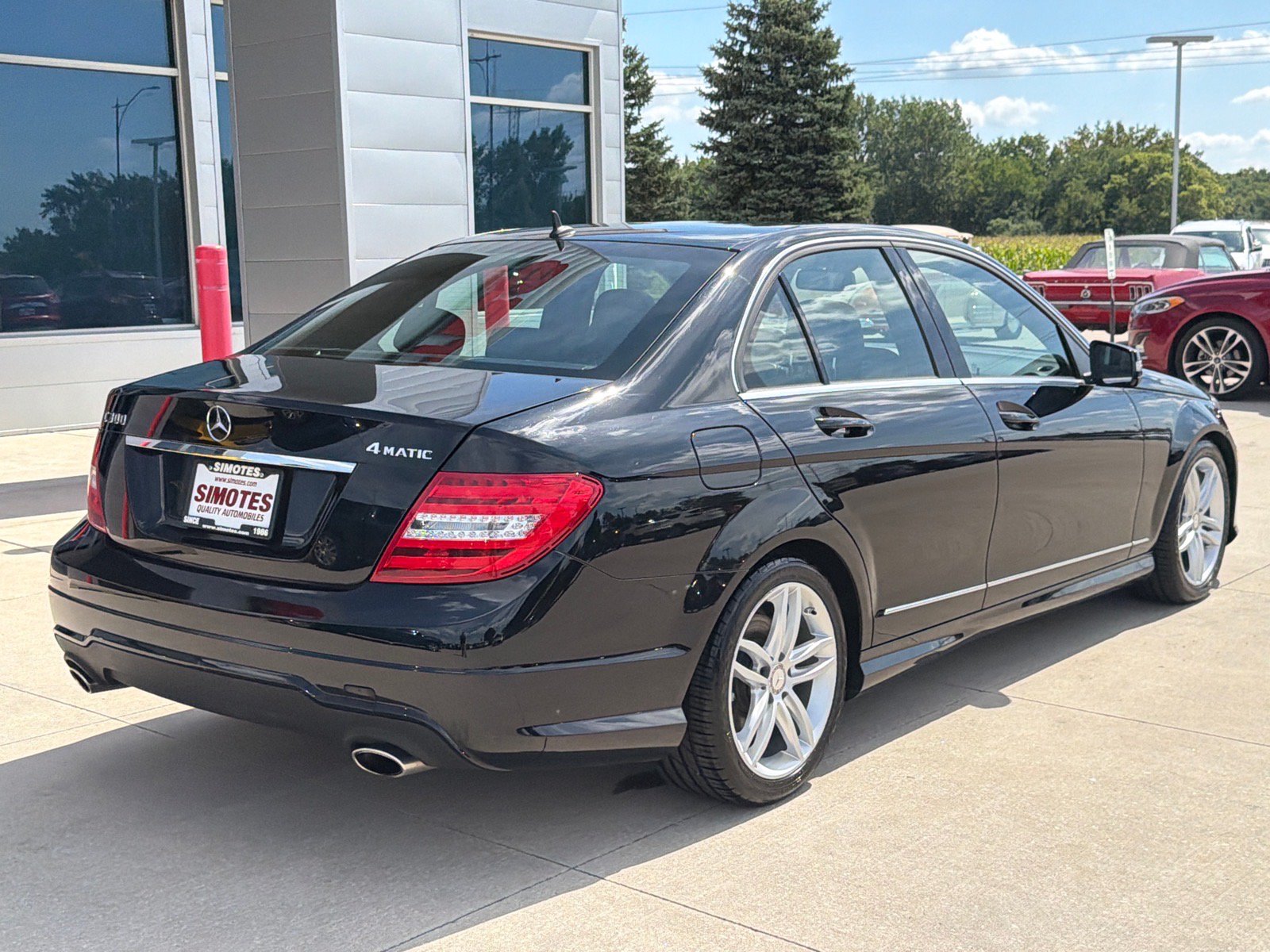 Used 2013 Mercedes-Benz C 300 4MATIC Sedan image 8