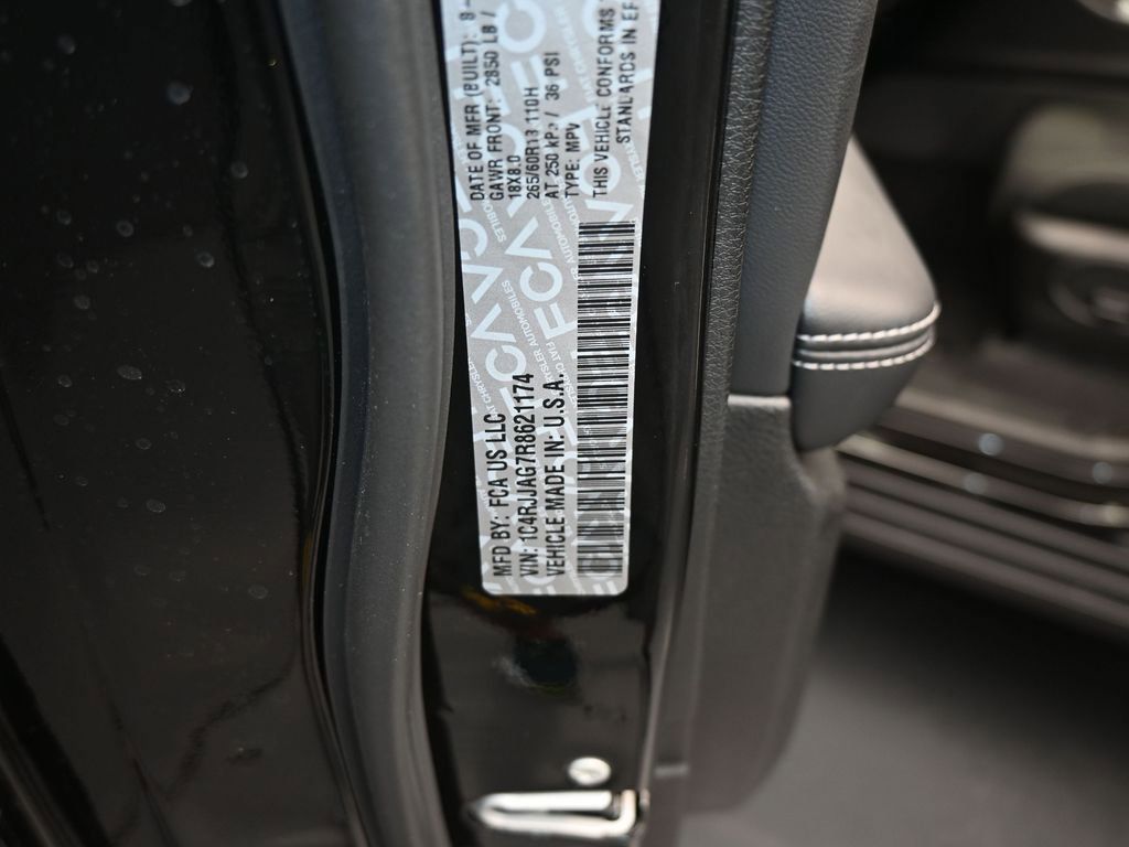 Used 2024 Jeep Grand Cherokee L Laredo w/ Luxury Tech Group I image 15