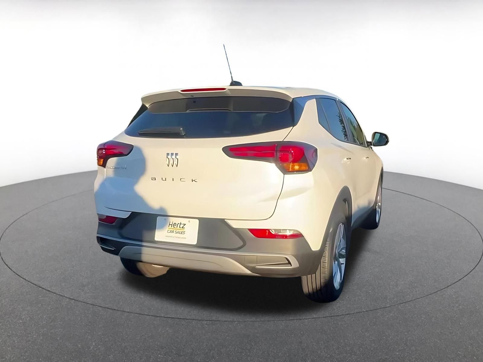 Used 2025 Buick Encore GX Preferred image 15