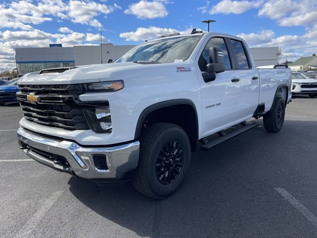 New 2026 Chevrolet Silverado 3500 W/T image 3