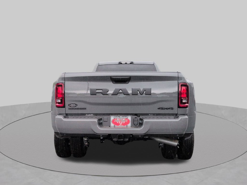 New 2026 RAM 3500 Big Horn AWD/4WD image 4