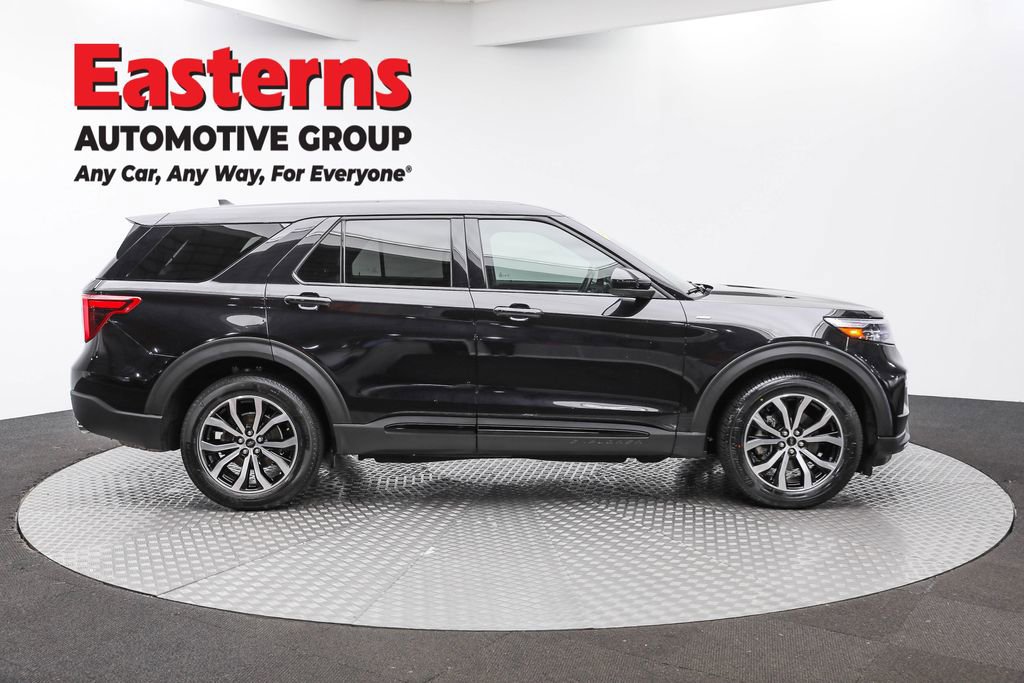 Used 2022 Ford Explorer ST-Line image 4
