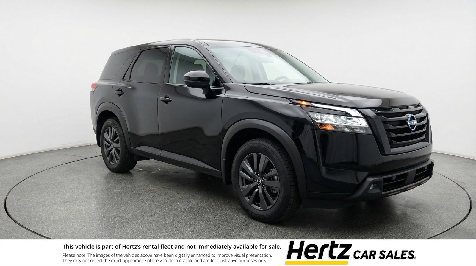 Used 2025 Nissan Pathfinder SV image 1
