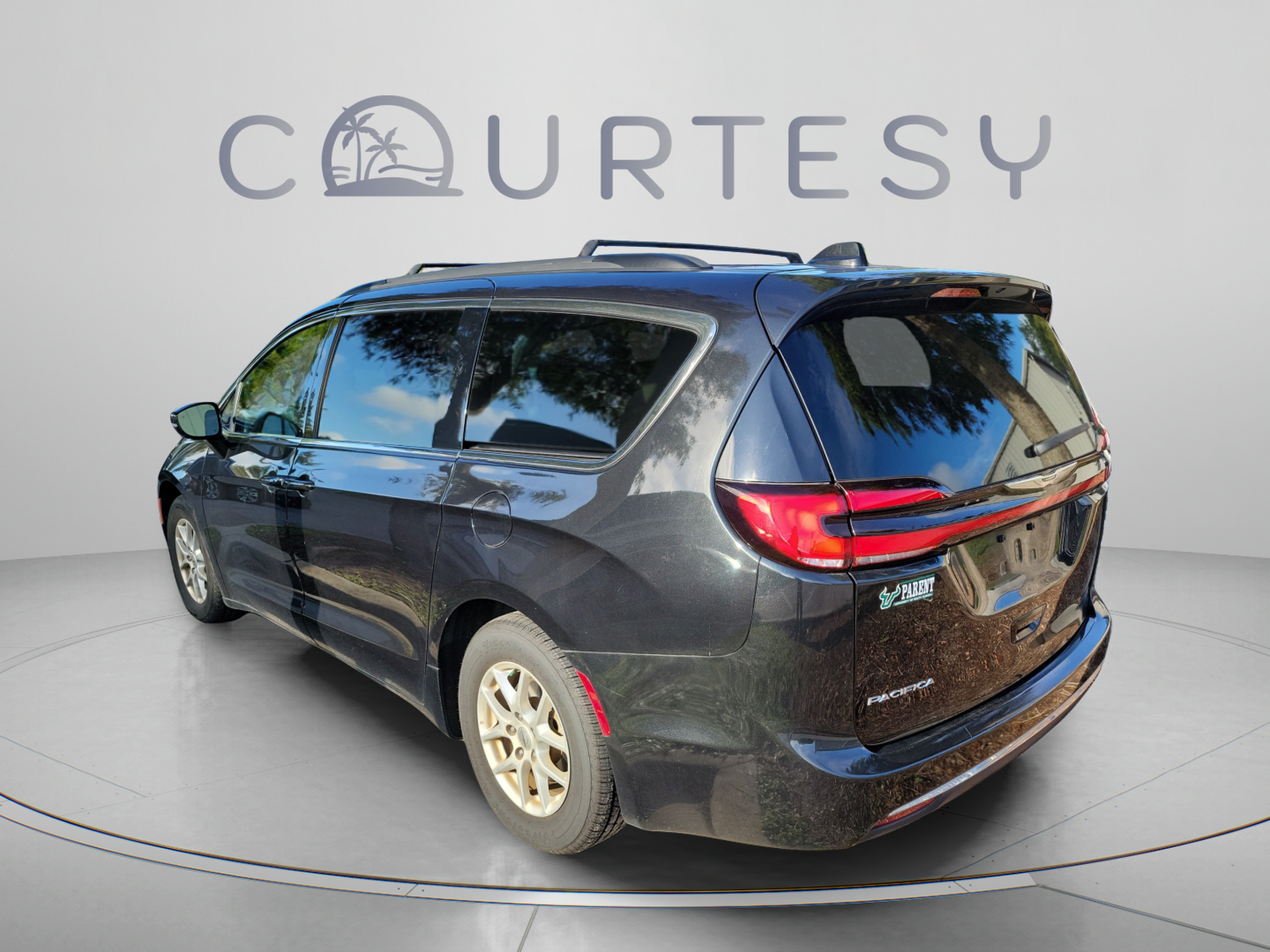 Used 2022 Chrysler Pacifica Touring-L FWD image 8