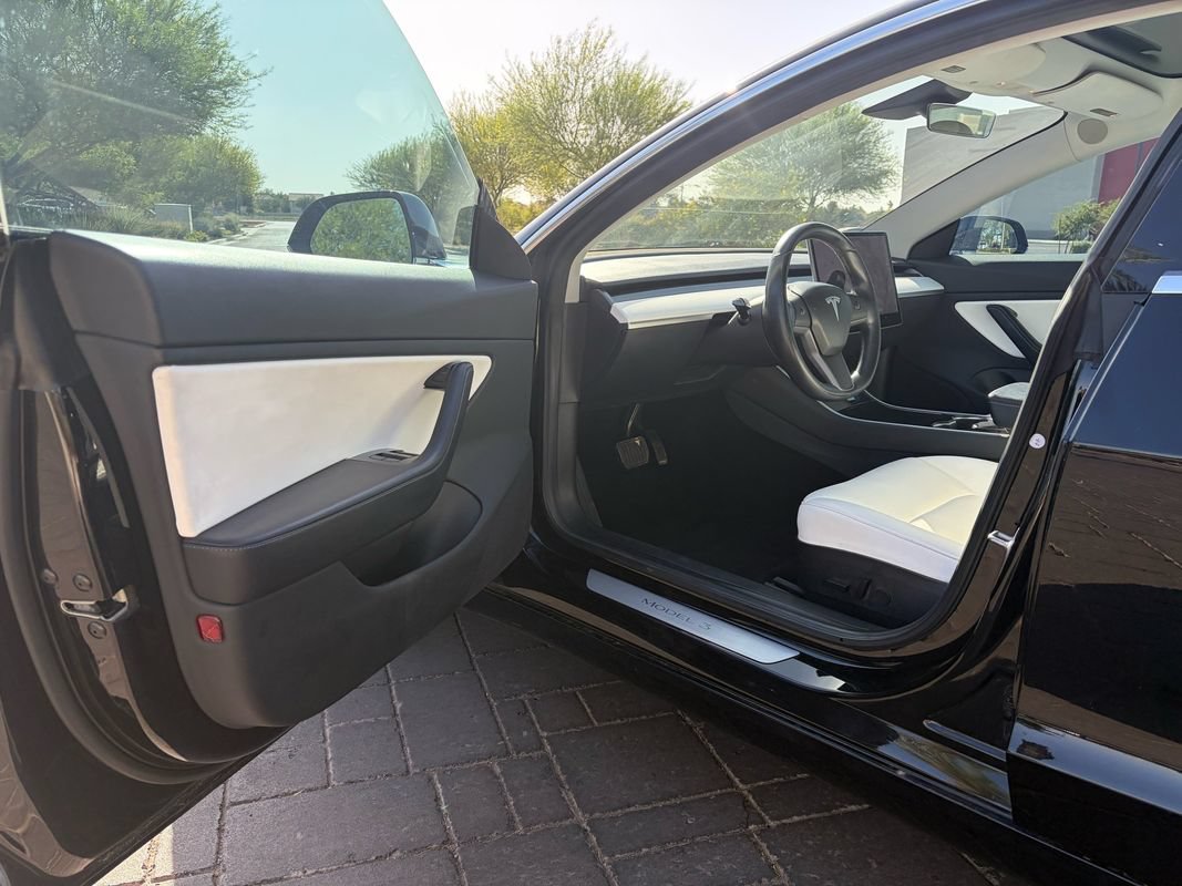 Used 2018 Tesla Model 3 Performance AWD/4WD image 7