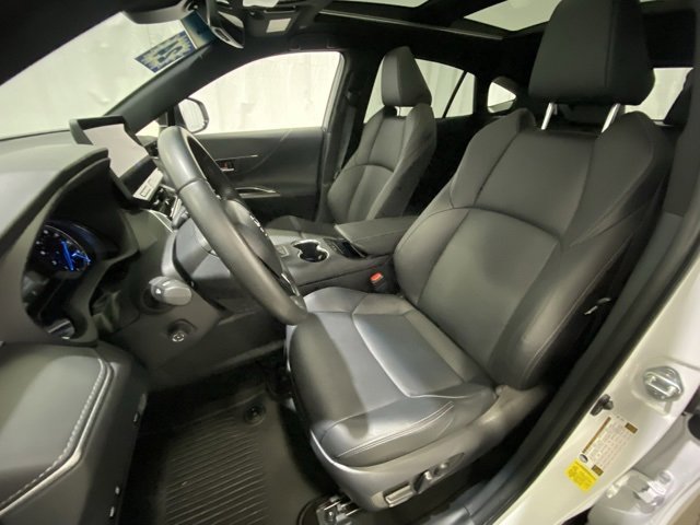 Certified 2024 Toyota Venza Nightshade image 8