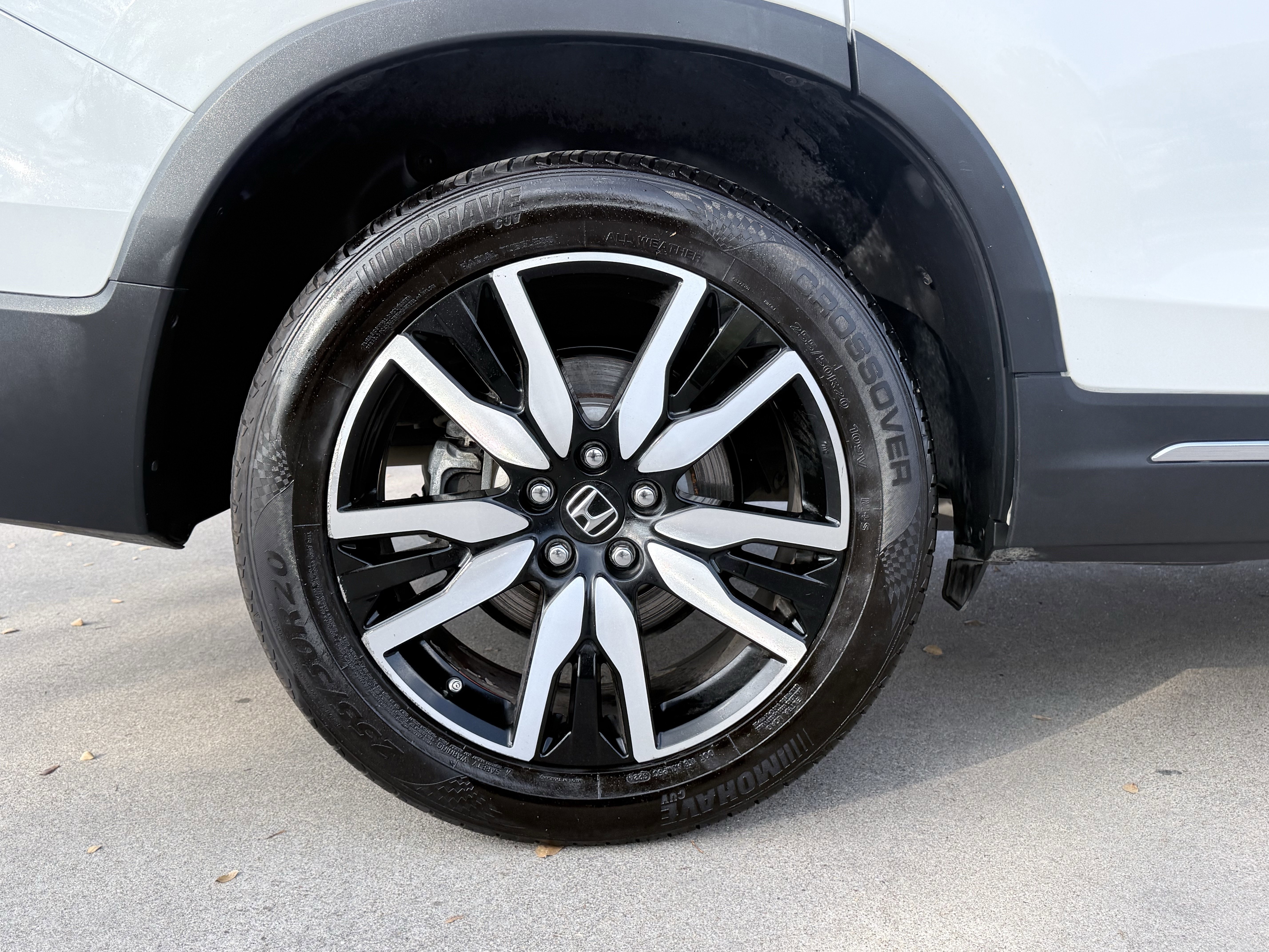 Used 2022 Honda Pilot Touring image 14