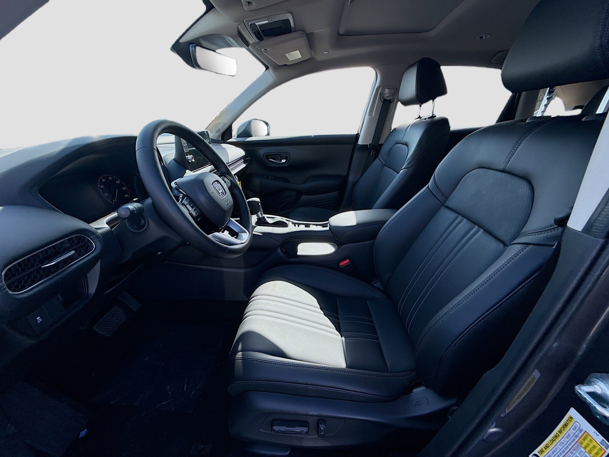 New 2026 Honda HR-V EX-L image 16