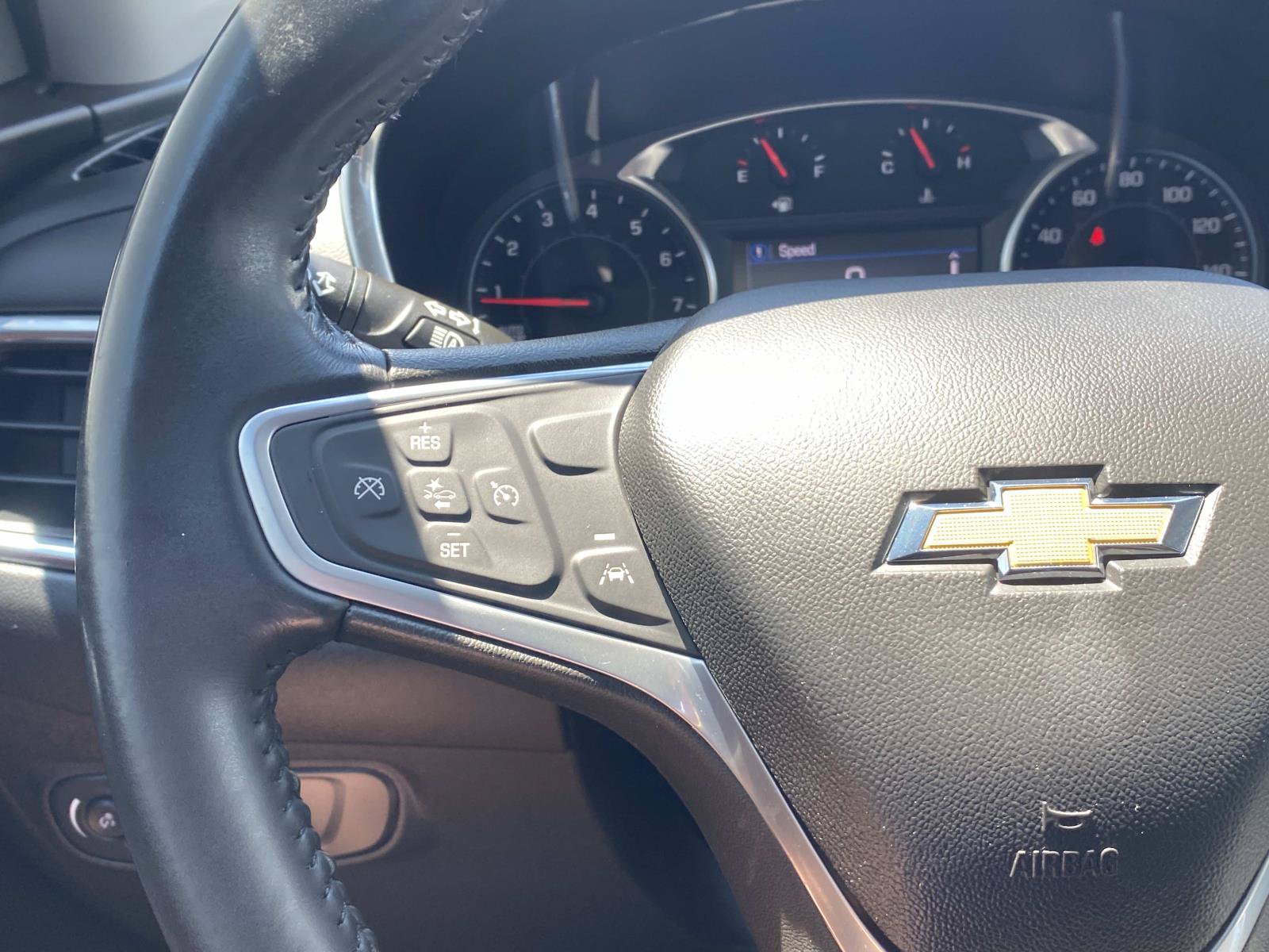 Used 2022 Chevrolet Equinox LT FWD image 26