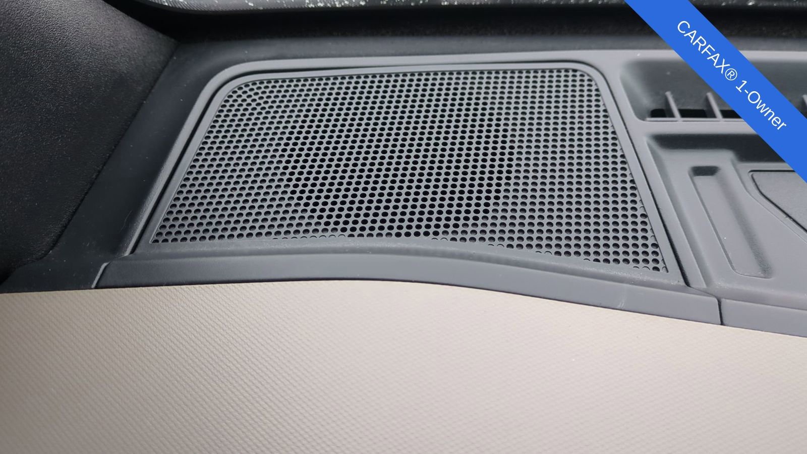 Used 2023 Ford Bronco Wildtrak image 34