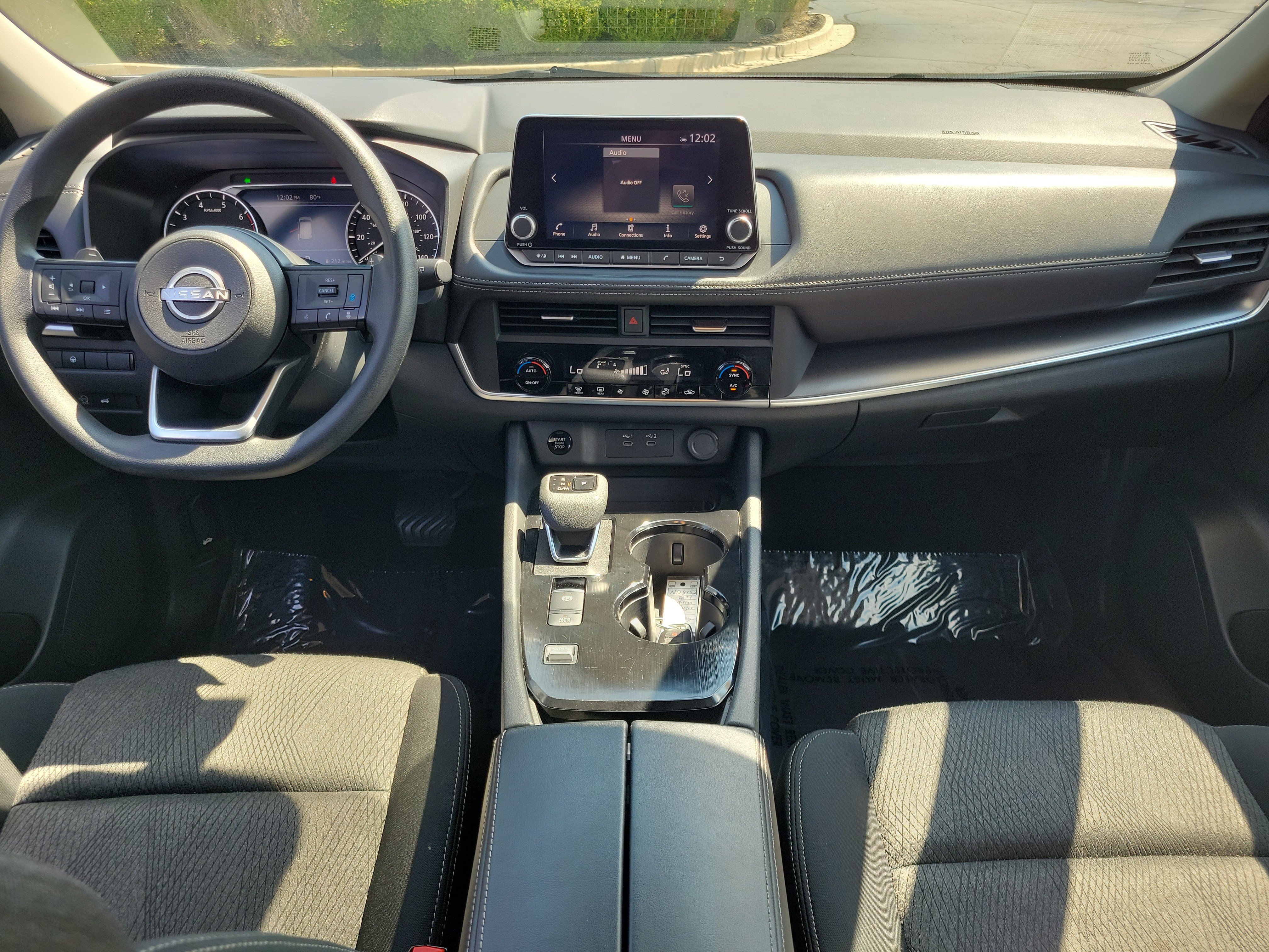 Certified 2024 Nissan Rogue SV FWD image 9