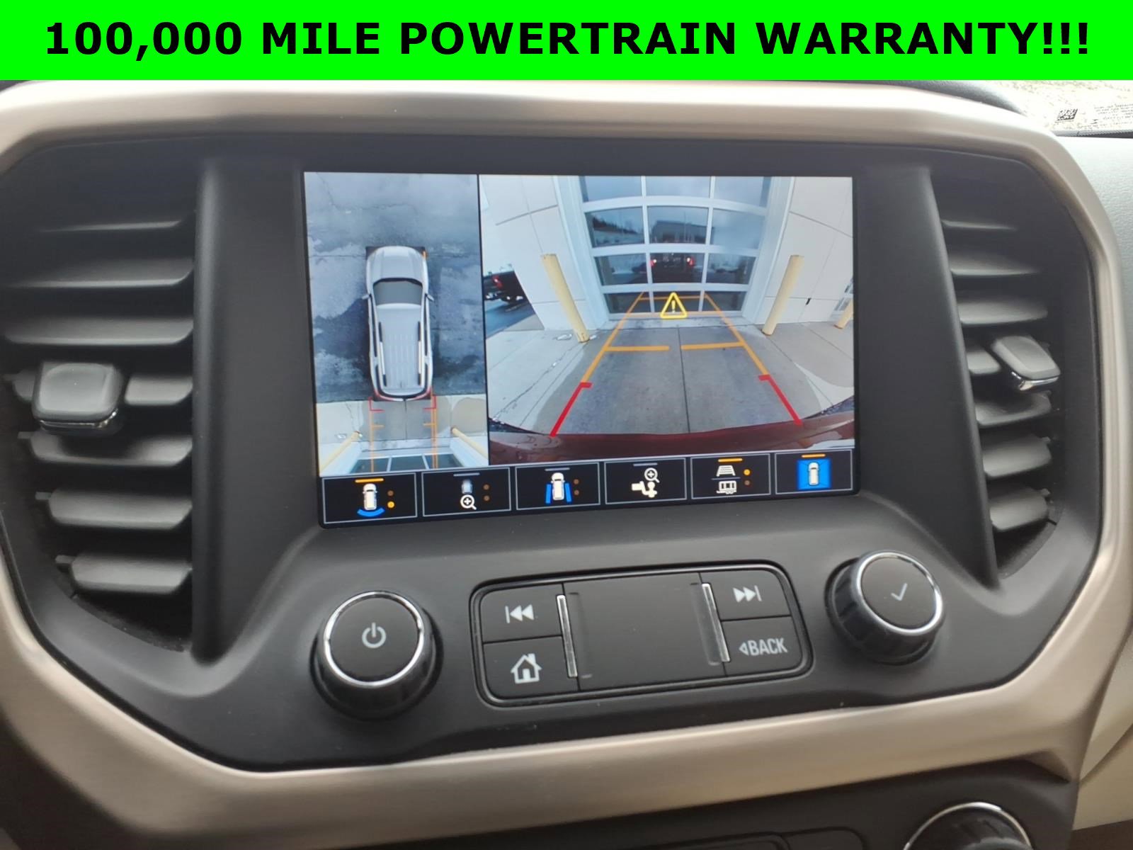 Used 2021 GMC Acadia Denali w/ Denali Ultimate Package image 27