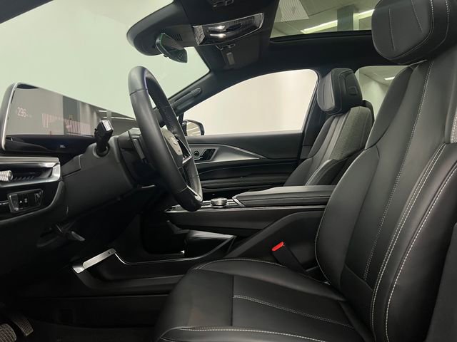 Used 2024 Cadillac Lyriq Tech RWD image 14
