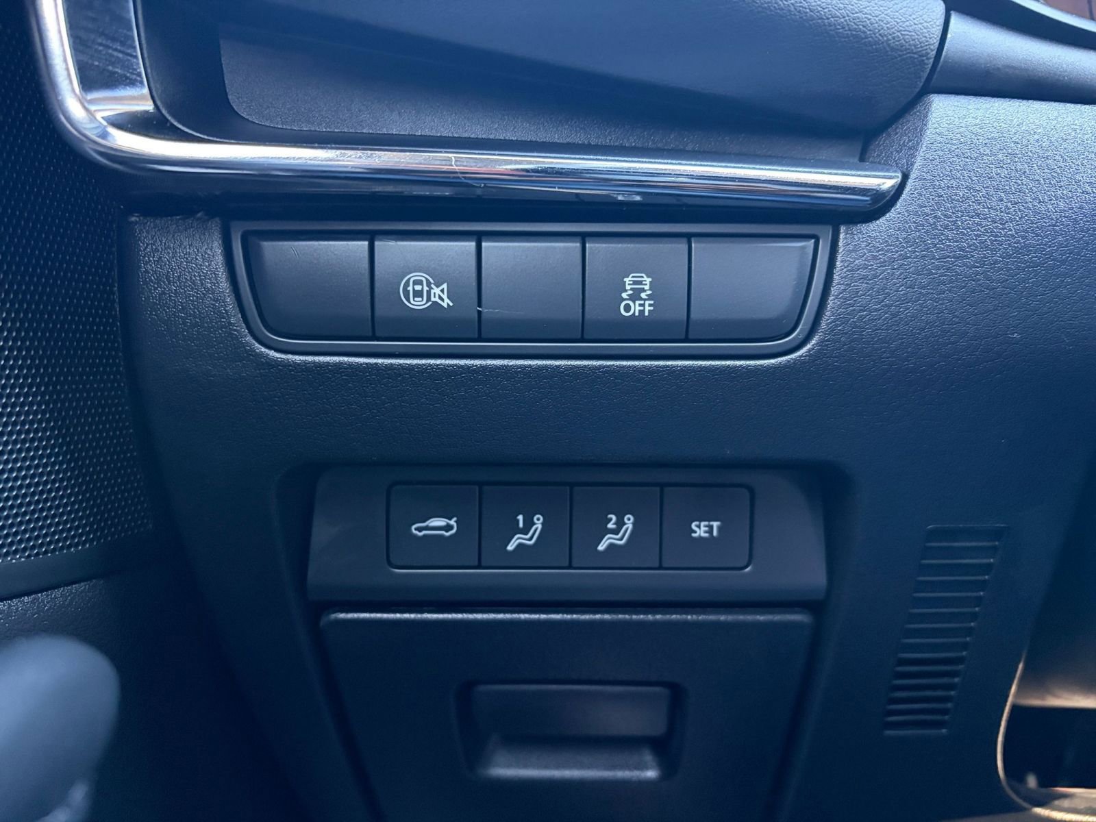 Used 2025 MAZDA MAZDA3 s image 31