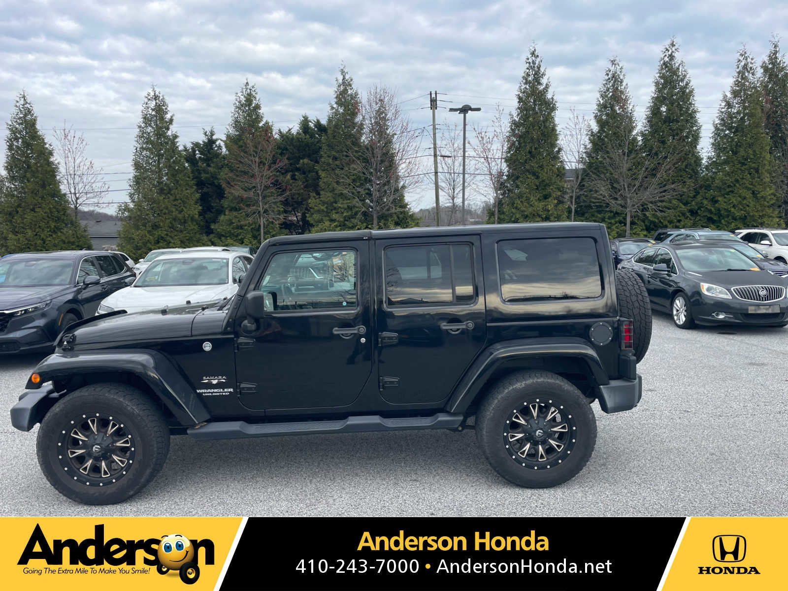 Used 2016 Jeep Wrangler Unlimited Sahara w/ Dual Top Group image 1