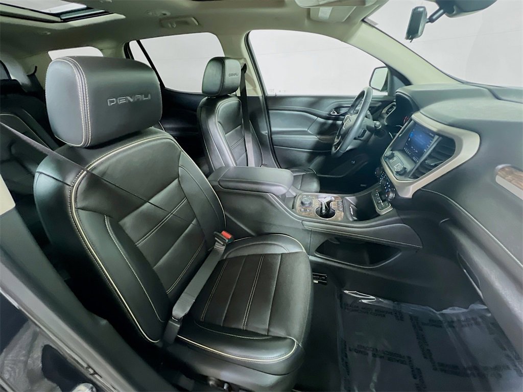 Used 2021 GMC Acadia Denali w/ Denali Ultimate Package image 25