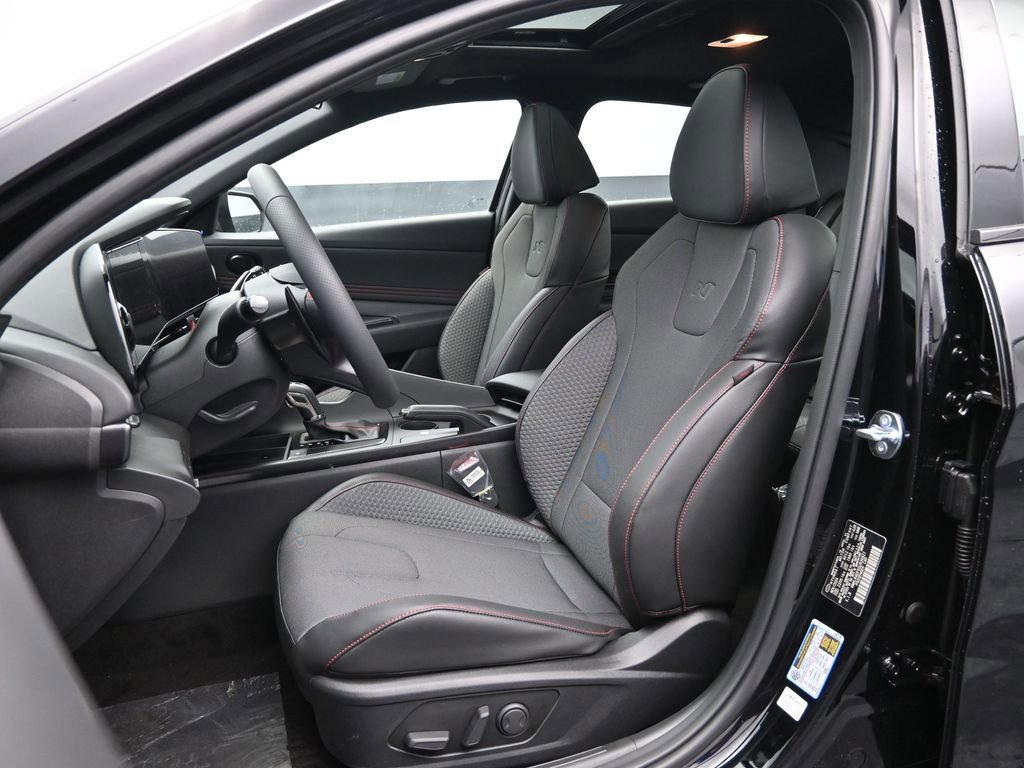 Used 2025 Hyundai Elantra N Line w/ Cargo Package FWD image 25