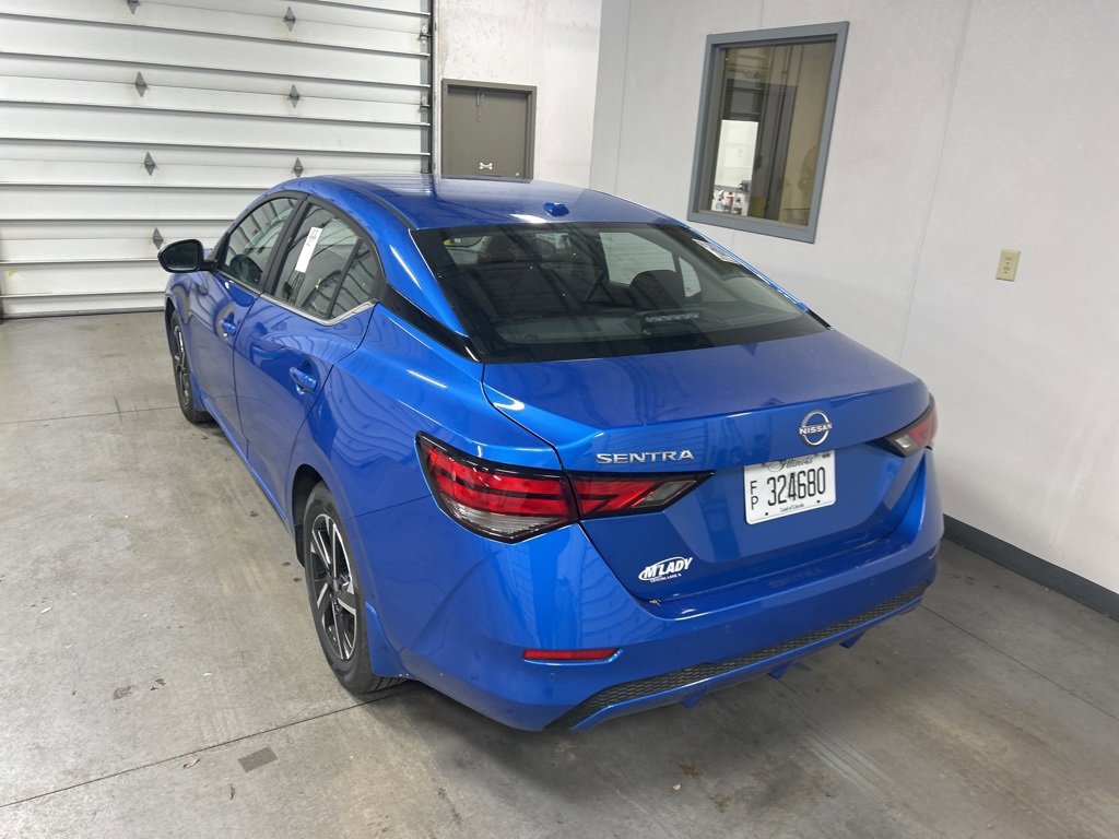 Used 2025 Nissan Sentra SV w/ All-Weather Package image 3