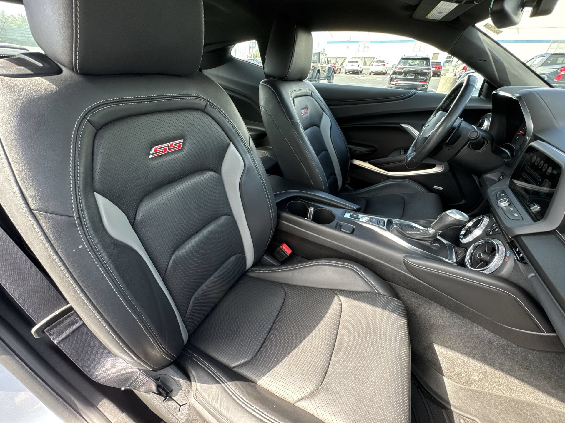 Certified 2017 Chevrolet Camaro SS RWD image 25