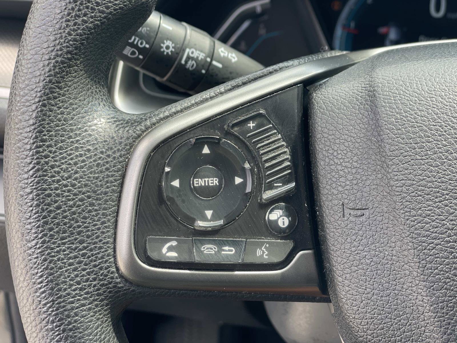 Used 2017 Honda Civic EX image 5