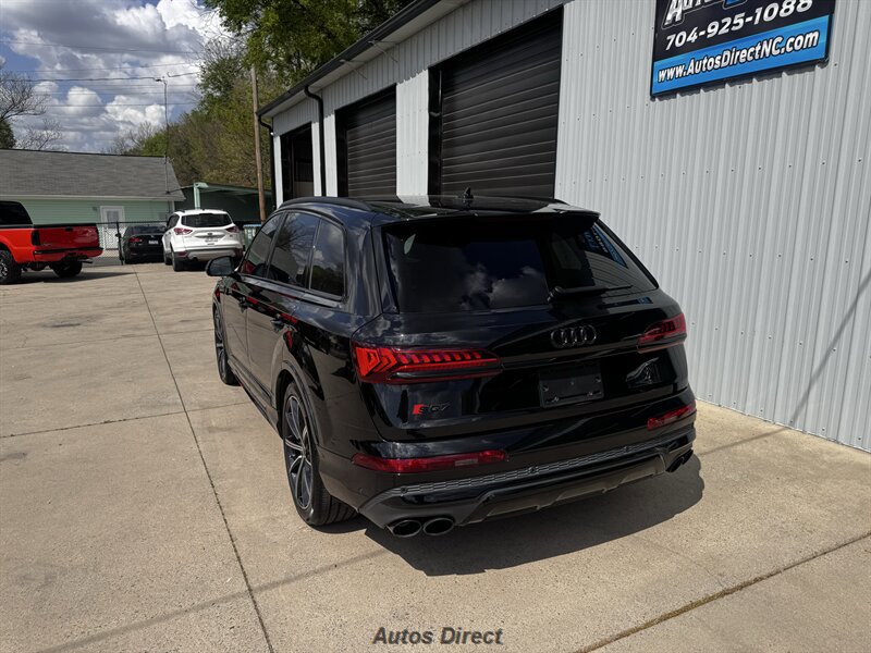 Used 2022 Audi SQ7 Prestige image 14