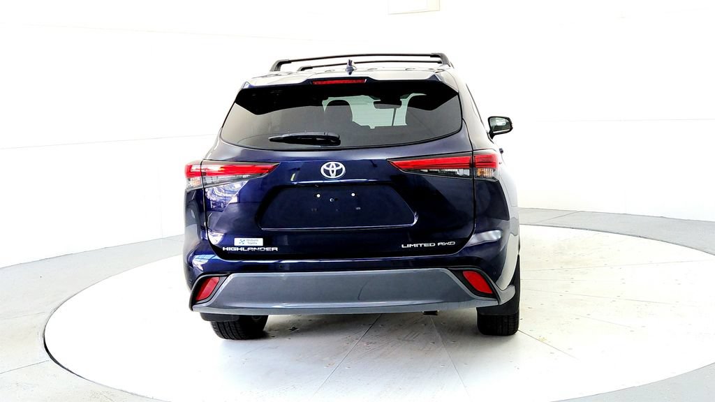 Used 2023 Toyota Highlander Limited AWD/4WD image 5