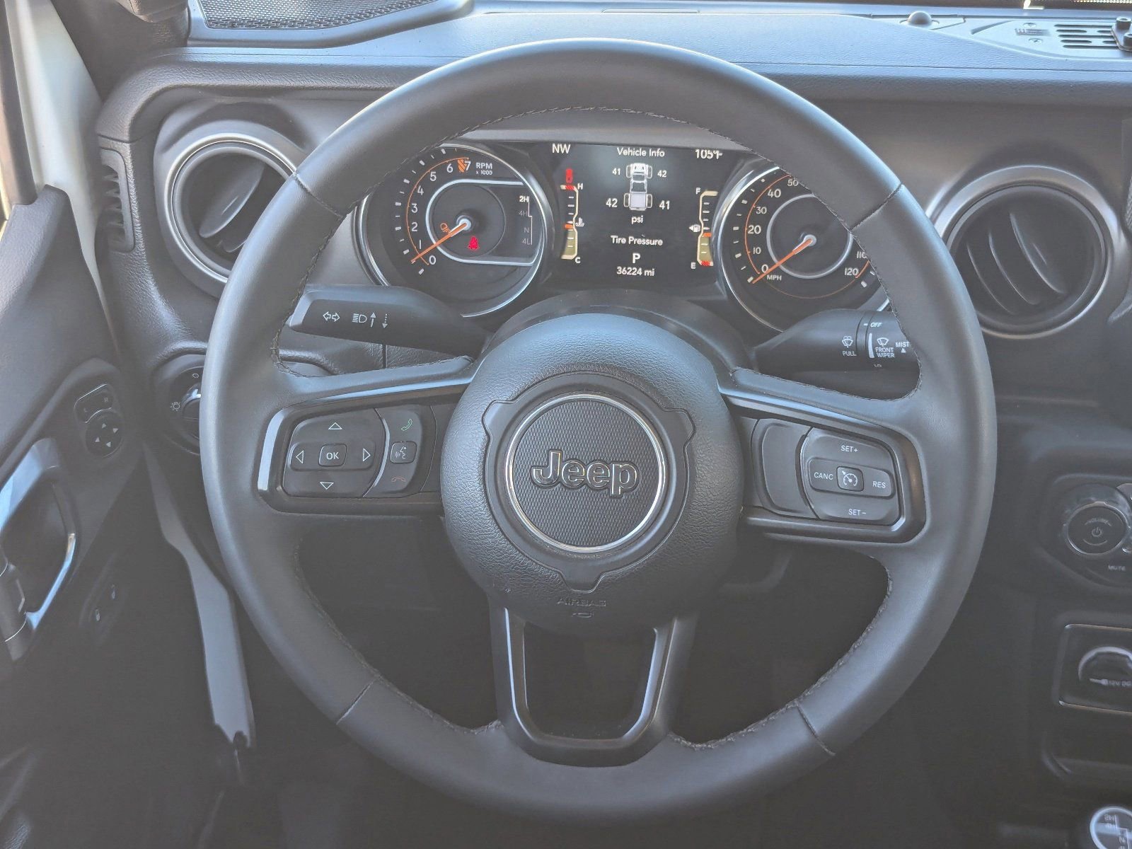 Used 2023 Jeep Gladiator Willys image 19