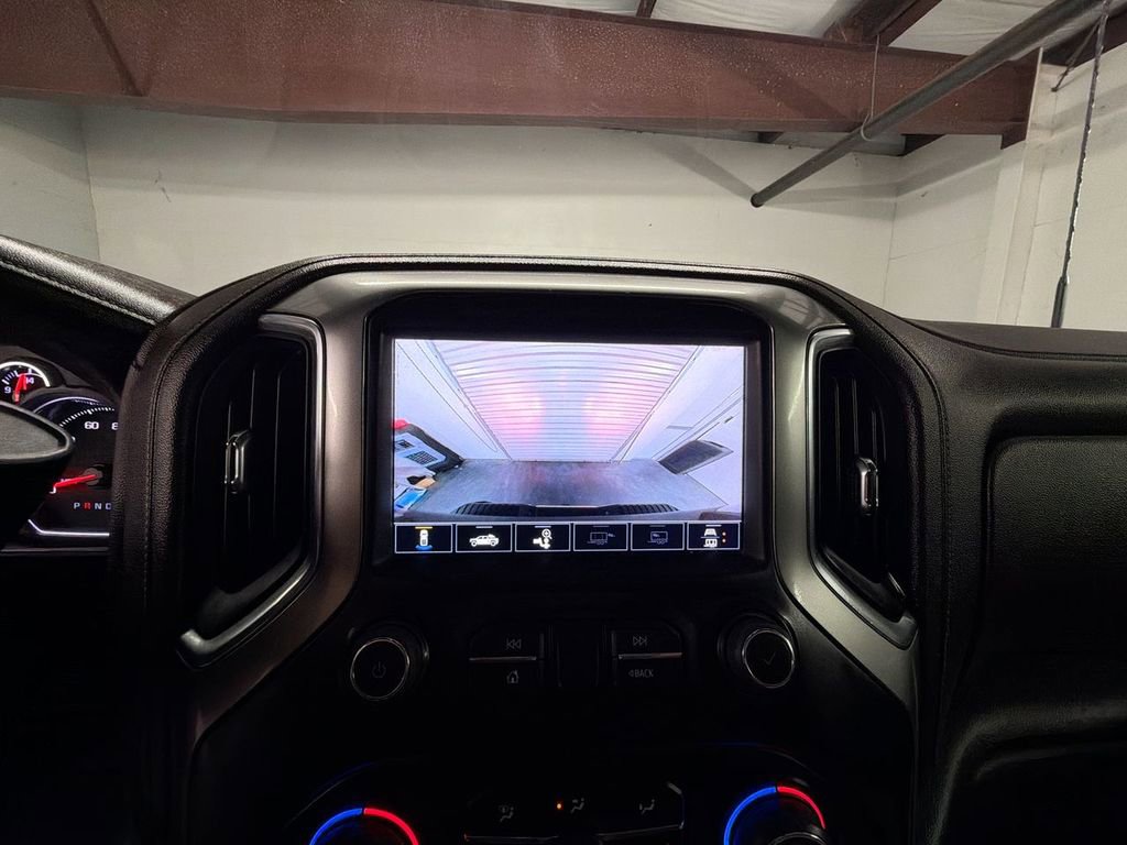Used 2022 Chevrolet Silverado 2500 LTZ AWD/4WD image 14