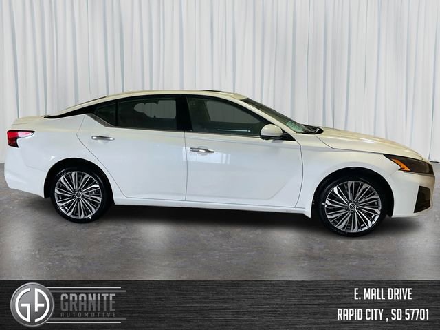 New 2025 Nissan Altima 2.5 SL image 4