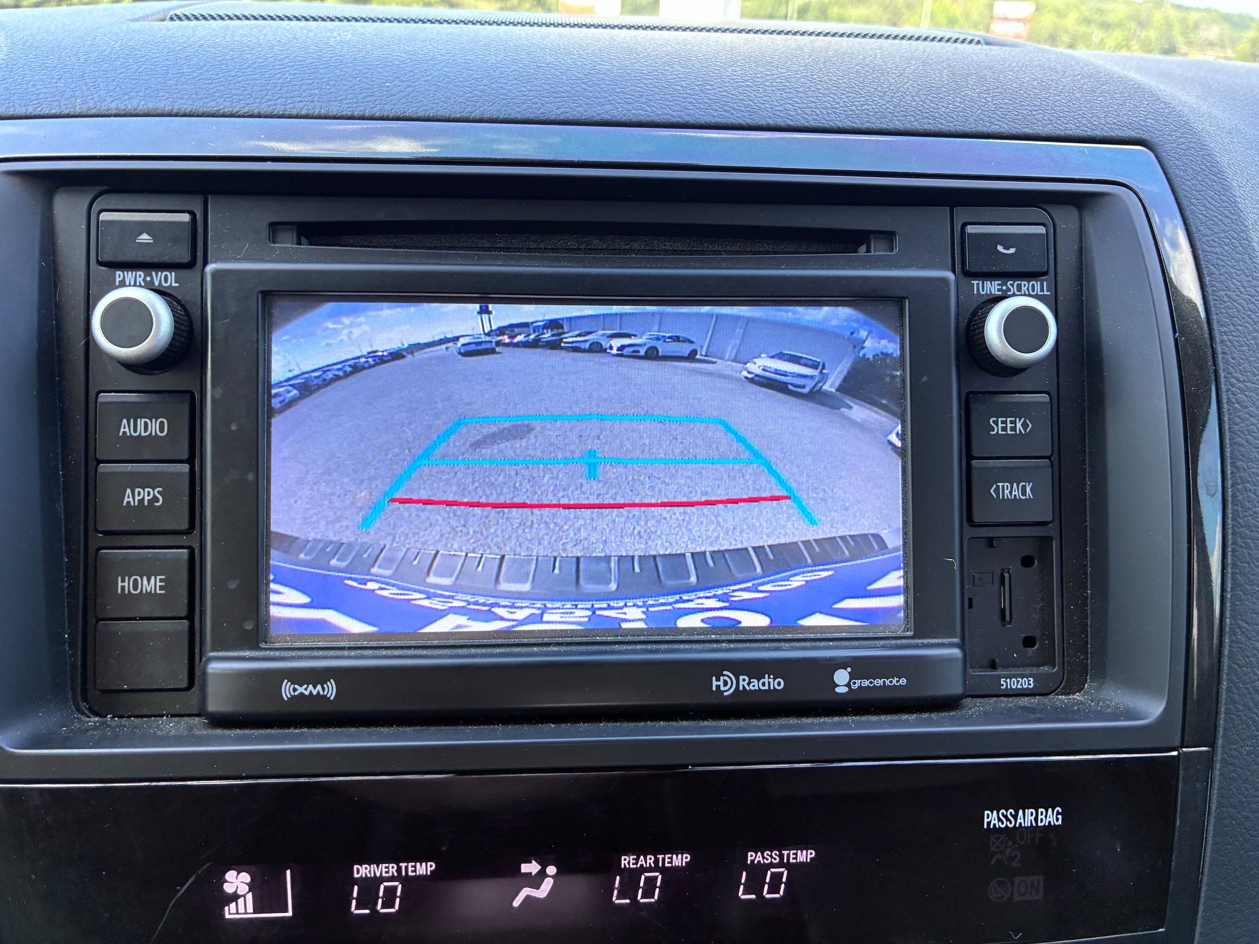 Used 2018 Toyota Sequoia TRD Sport AWD/4WD image 9