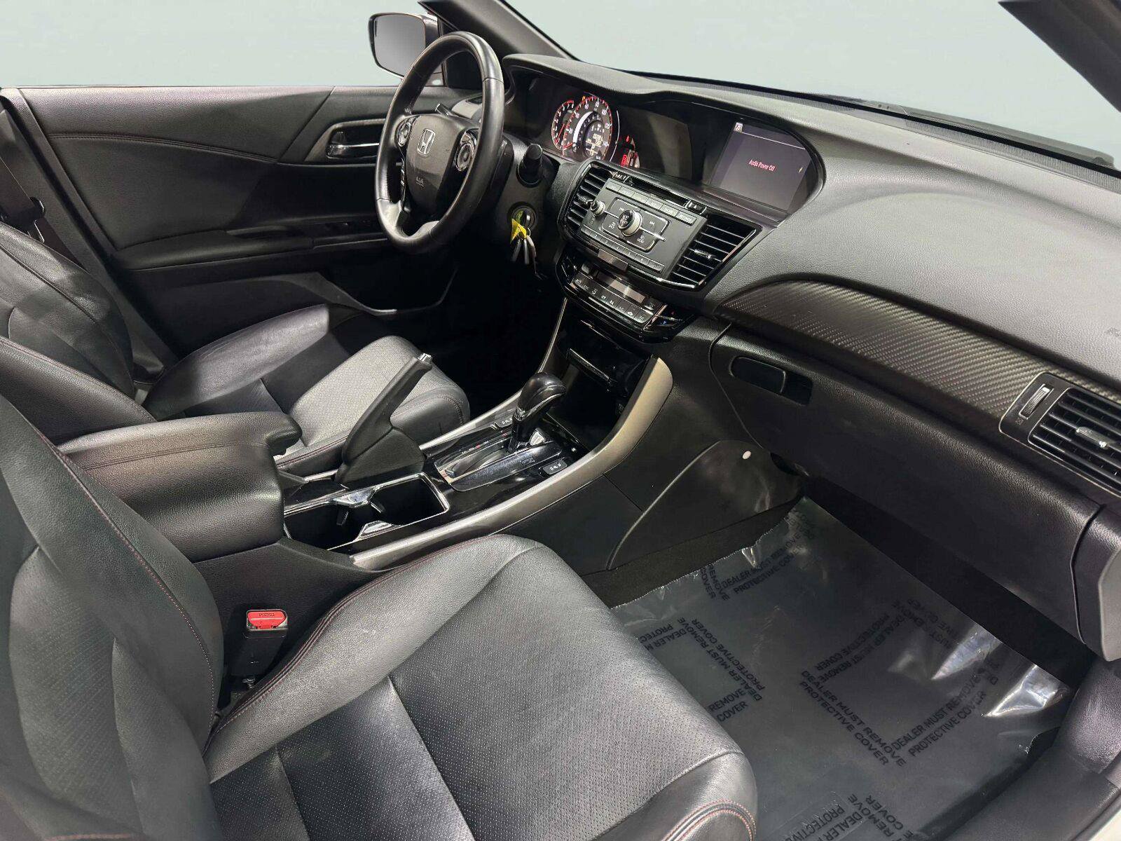 Used 2017 Honda Accord Sport Special Edition image 34