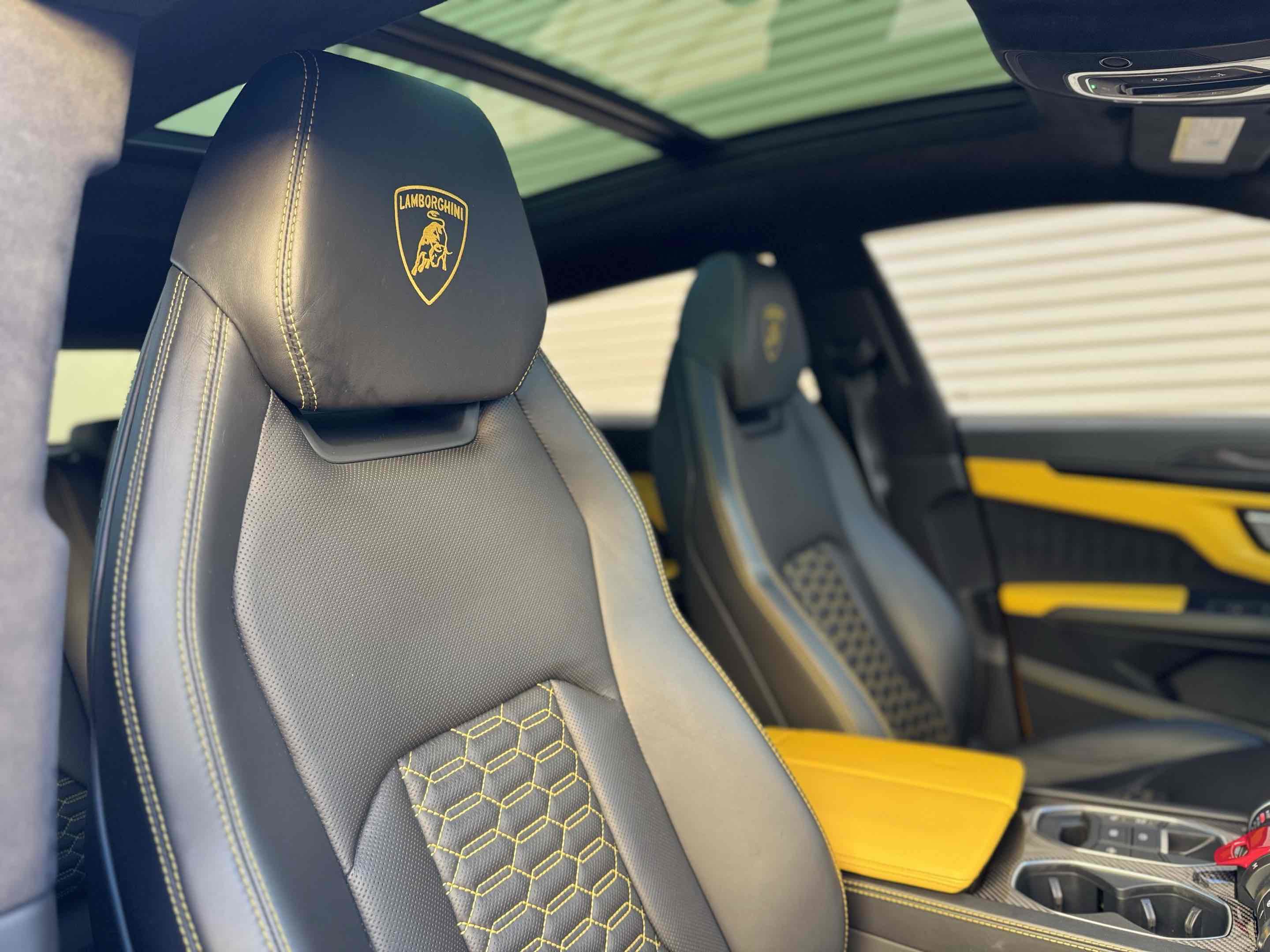 Used 2021 Lamborghini Urus image 42