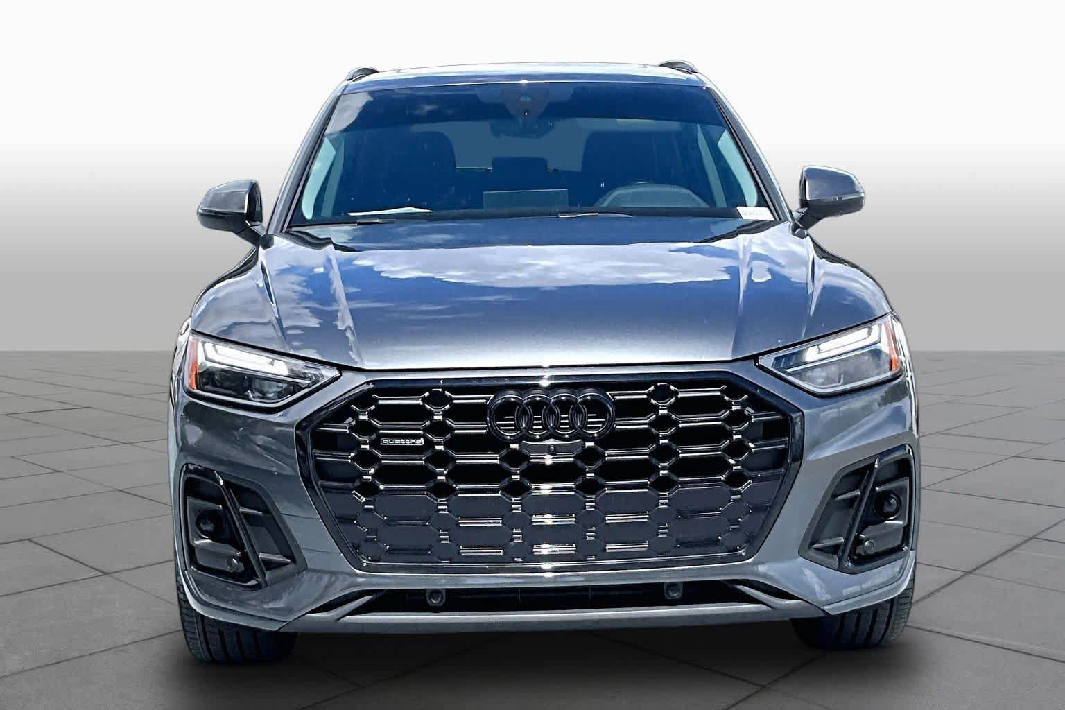 Used 2022 Audi Q5 2.0T Premium Plus w/ Premium Plus Package AWD/4WD image 4