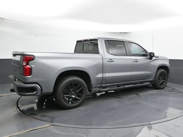 Used 2024 Chevrolet Silverado 1500 RST AWD/4WD image 2