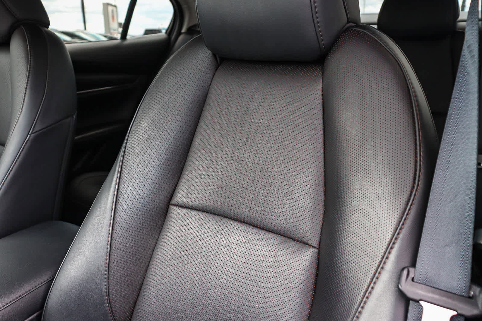 Used 2023 MAZDA MAZDA3 s AWD/4WD image 30
