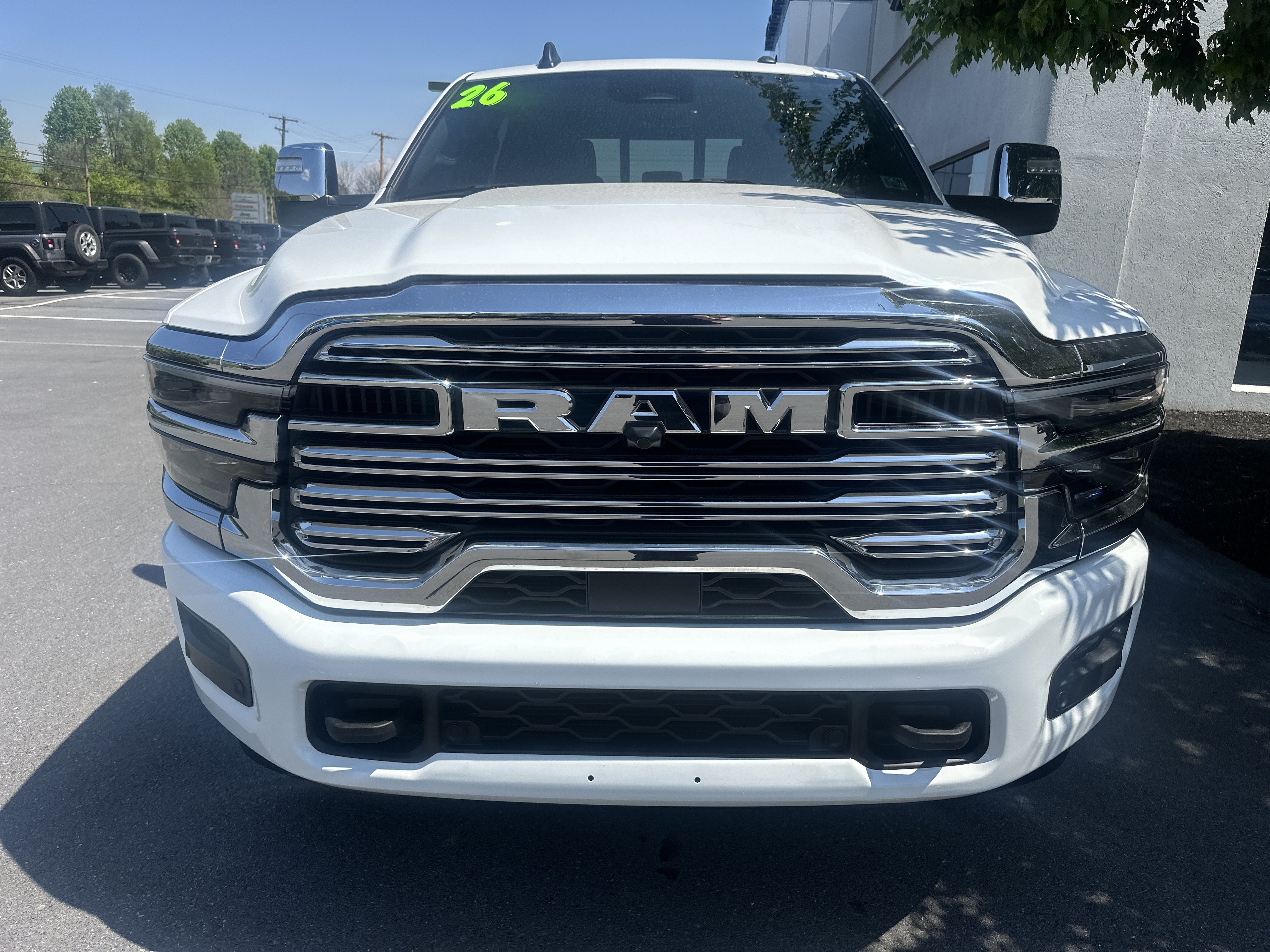 Used 2026 RAM 2500 Laramie AWD/4WD image 10