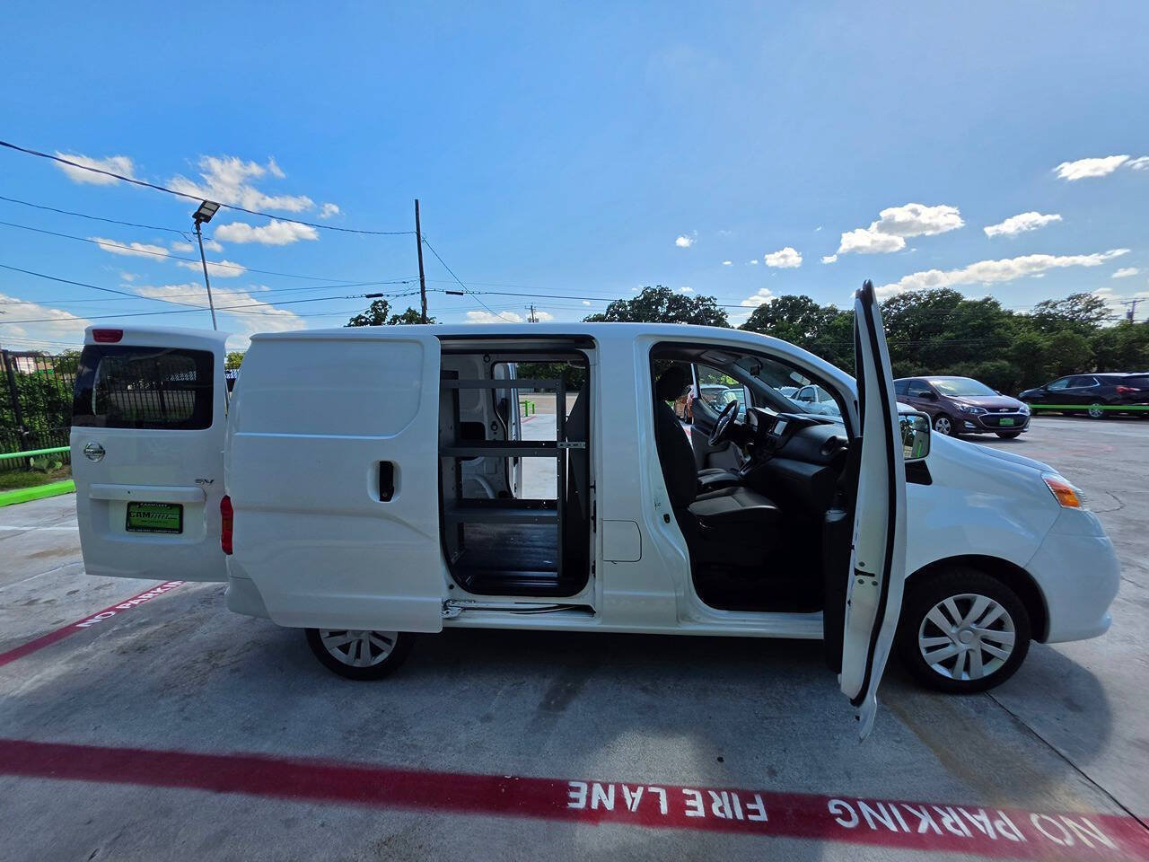 Used 2017 Nissan NV200 SV w/ Technology Package FWD image 32