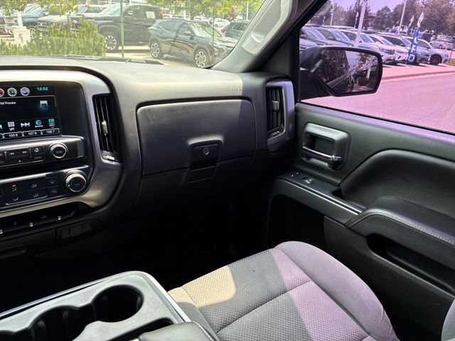 Used 2019 Chevrolet Silverado 1500 LT AWD/4WD image 21