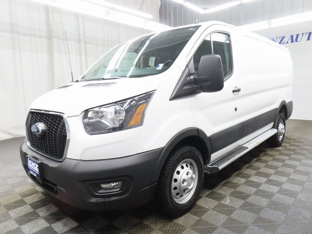 Used 2024 Ford Transit 250 Low Roof AWD w/ Exterior Upgrade Package image 7