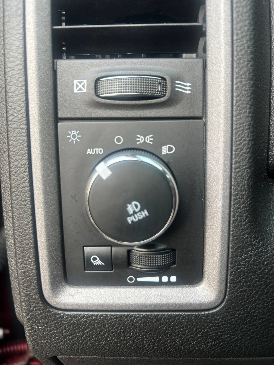 Used 2024 RAM 1500 Tradesman w/ Tradesman SXT Package AWD/4WD image 18