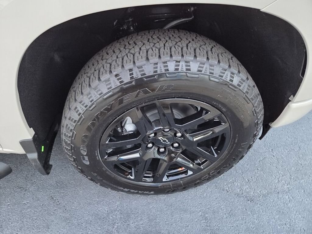 New 2026 Chevrolet Silverado 1500 RST w/ RST Select Package RWD image 17