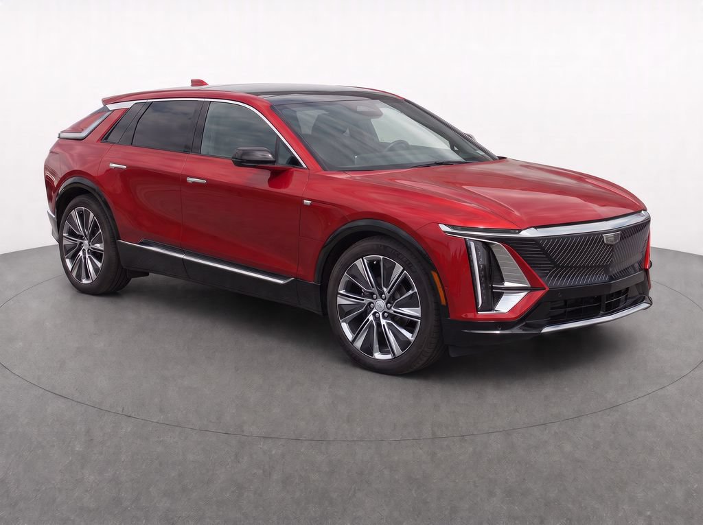 New 2025 Cadillac Lyriq Luxury w/ LPO, Floor Liner Package AWD/4WD video 2