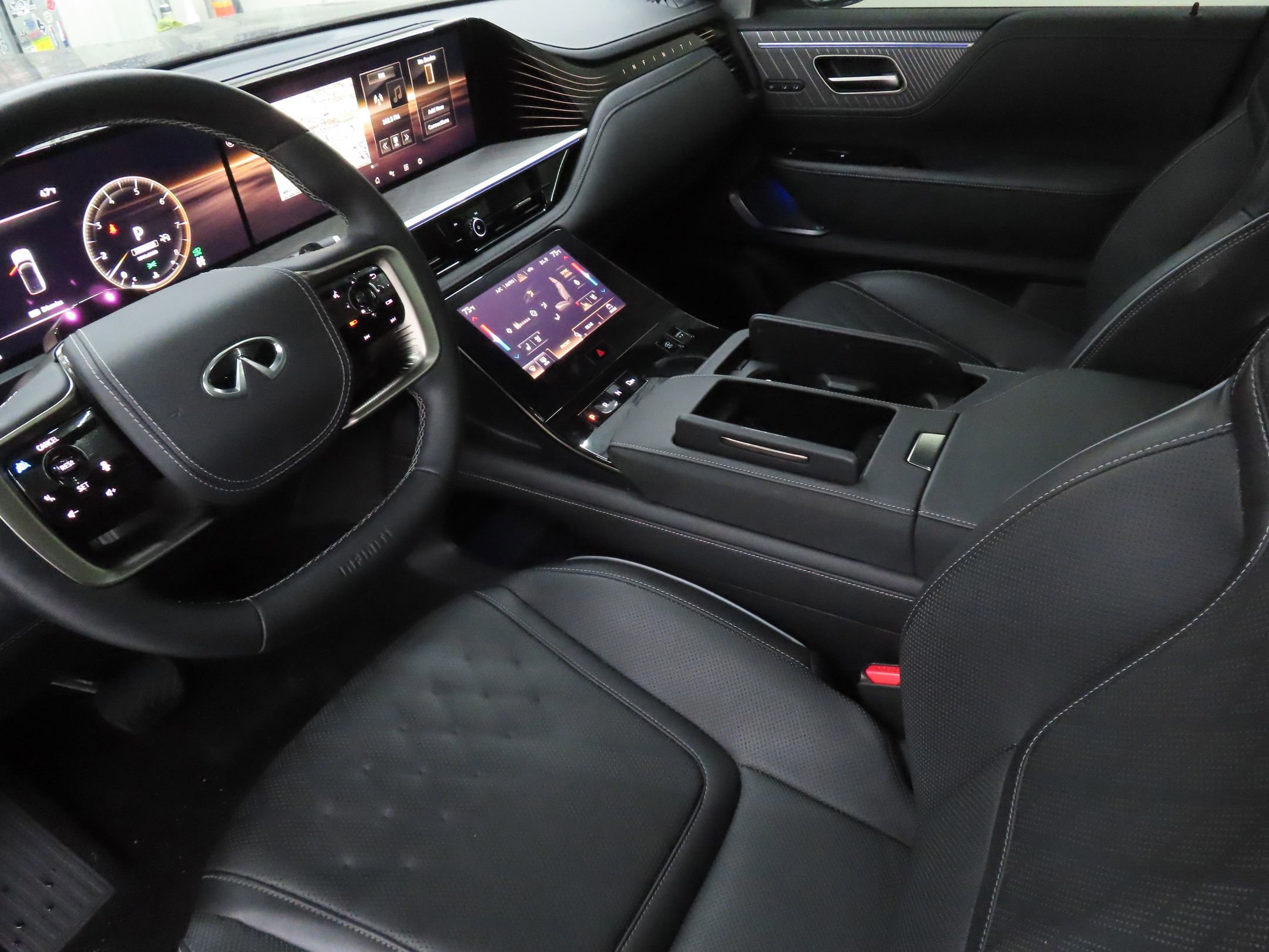 Used 2025 INFINITI QX80 Autograph image 20